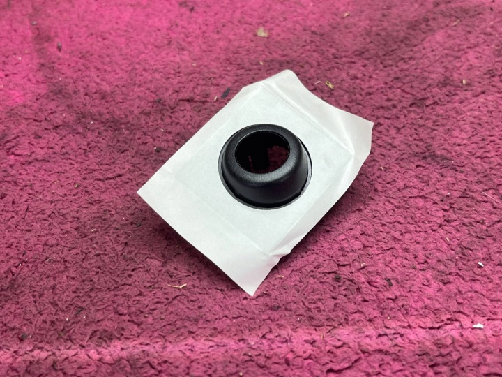 Halter des Sensors PDC vorne Volkswagen Transporter - Caravelle T5 7E5919493E