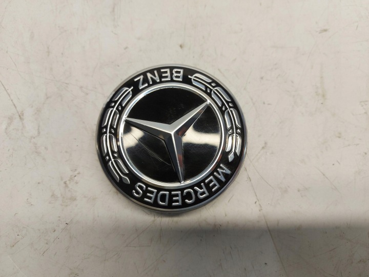 Mercedes EQC 400 W293 Emblem motorhaube EMBLEMAT A2224802100