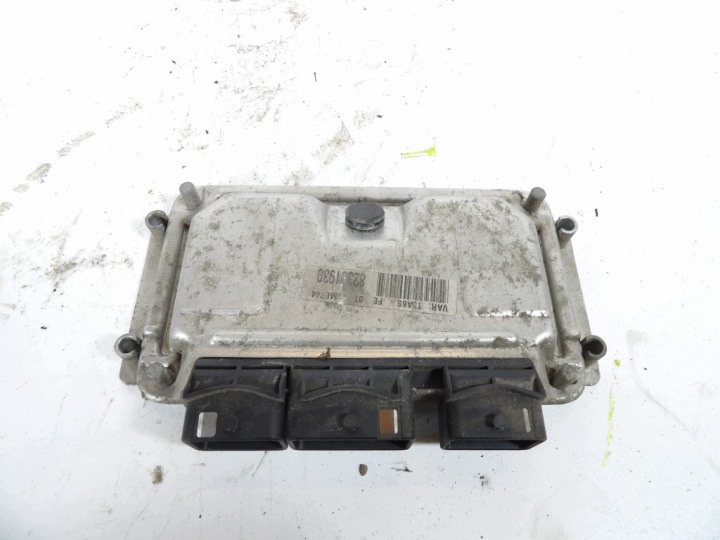 PEUGEOT 307 1.6B riadiaca jednotka motora 0261206943