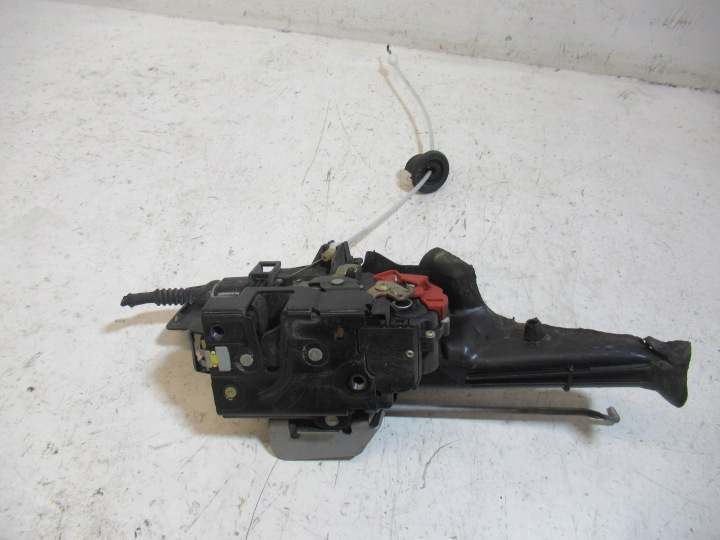 lock door CENTRALNY right front AUDI A4 B6