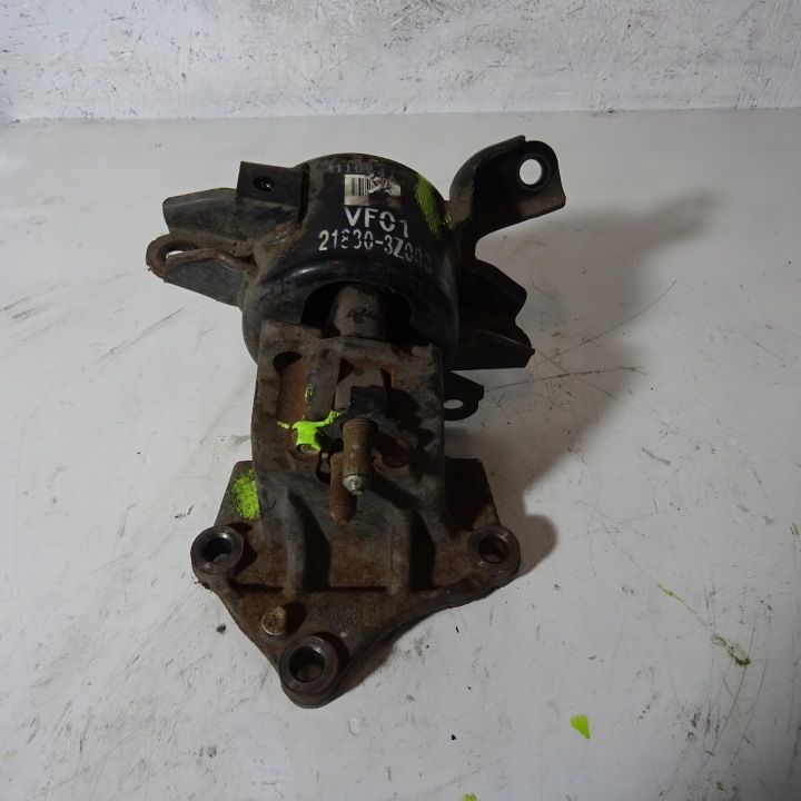 HYUNDAI I40 1.6GDI engine mount 21830-3Z000