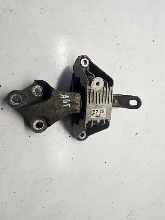 OPEL ASTRA J Stütze Airbag Halter Getriebe getriebe AUTOMAT 1.4T