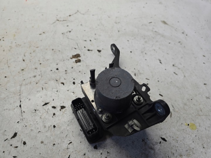 OPEL INSIGNIA B II Bedienteil ABS 84502894