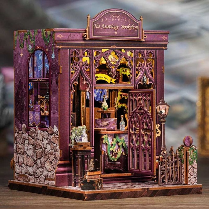 Мініатюрний будиночок міні Book Nook Астрологія щастя — фото 5