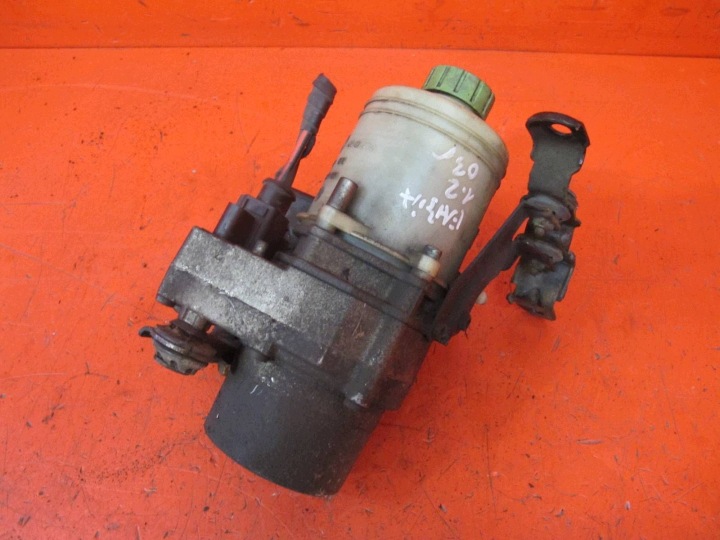SKODA FABIA et 6Y VW POLO 4 IV 9N SEAT IBIZA III 6L Pompe direction assistée KOYO