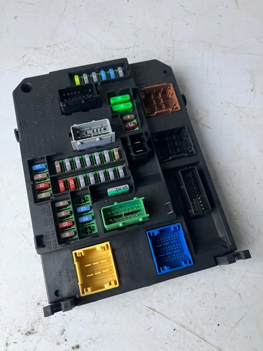 modul BSI Q03-01 PEUGEOT 308 T9 980668788001 9806687880