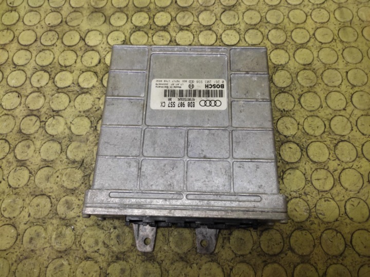 AUDI A4 B5 Centralina Motore 0261203938