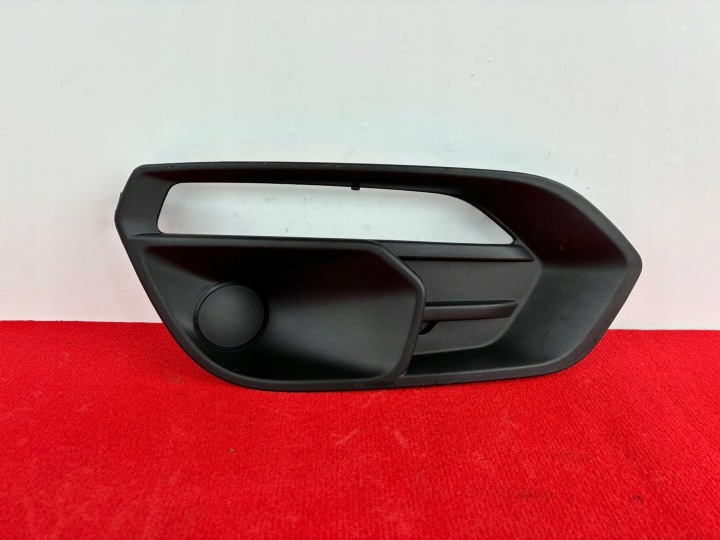 IVECO DAILY DROIT GRILLE PARE CHOC SOUS LED 105802356345 K144/RX782 NOWKA