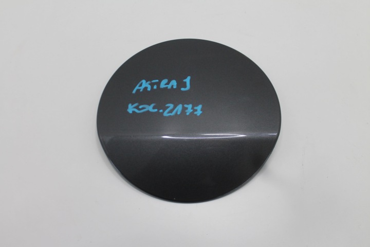 TANKKLAPPE DES KRAFTSTOFFSBEHÄLTERS OPEL ASTRA J IV HB DER RÄDER. Z177 09-12