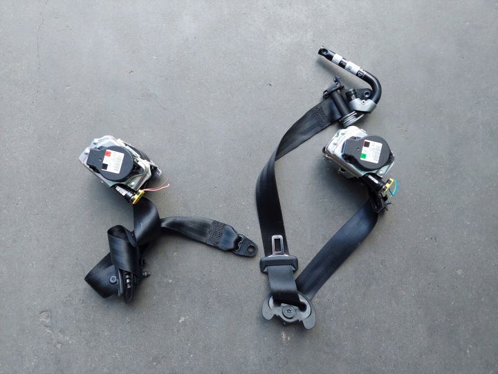 tension belt safety front left right JAGUAR XE X760
