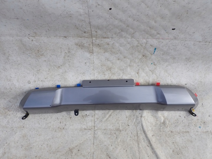 ISUZU D-MAX III 21- spoiler lišta krytka Nárazníka predok T-1801-8264-Z