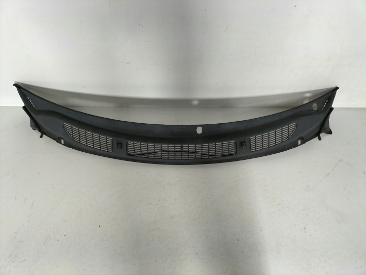 Griglia gocciolatoio in plastica SKODA ROOMSTER 06