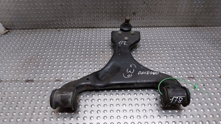 Querlenker rechts vorne A6393300910 MERCEDES VITO VIANO W639