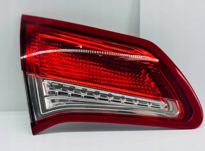 Citroen C4 II 2011 left 9672155880-01 lights of the rear bonnet boot