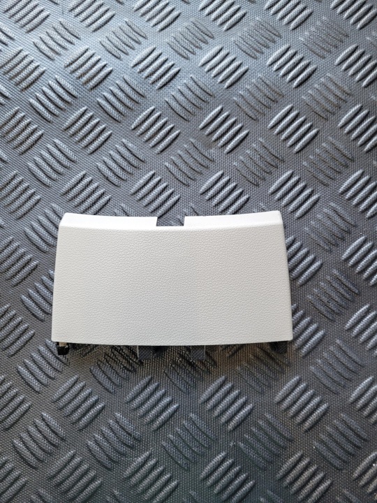 cover spoiler tunnel middle SSANGYONG KORANDO IV 4 C300
