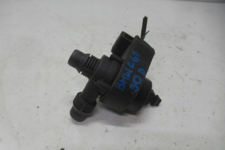 BMW E61 3.0 D zusätzliche Pumpe des Wassers 6917700