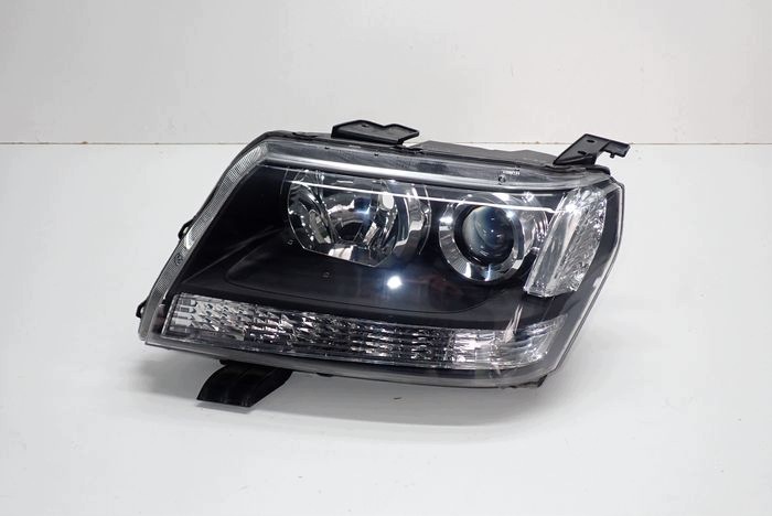 SUZUKI VITARA II 05- reflektor Gauche Feux phare Gauche