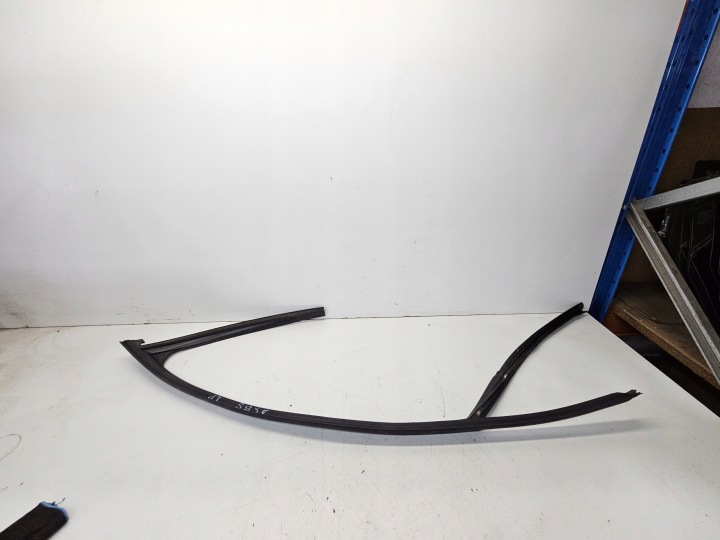 Joint Portière Gauche Avant AUDI A4 B8 8K0837439H