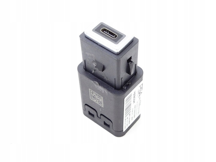 Adapter, Stecker PORT ZLACZE USB C PEUGEOT 208 II 3008 III 5008 III 98313506VV