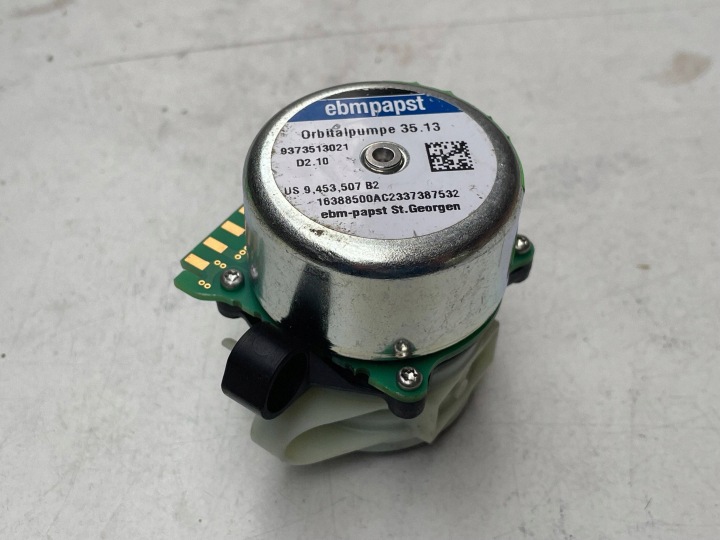 pumpa ADBLUE original MERCEDES RENAULT KANGOO III 9373513021