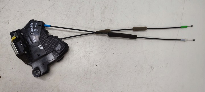 de la Serrure Portière Avant Avant Gauche Toyota Avensis T27