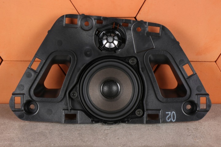 BMW G20 G21 G22 G26 speaker CENTRALNY consoles HARMAN KARDON 9362561 2622468