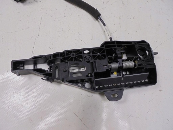 Brava Vrata Kaseta Okvir Ručke 805022764R RENAULT CAPTUR 15R 10