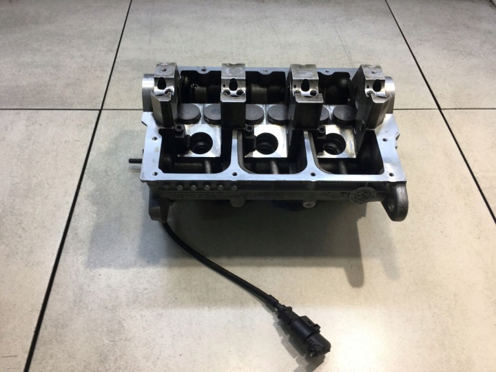 TESTATA del cilindro VW LUPO 1.2 TDI 045103373C ANY
