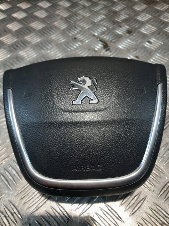 PEUGEOT 508 and steering wheel airbag of the steering wheel airbag 96863325ZE