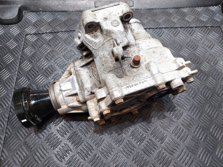 REDUKTOR předek přední MANUAL SSANGYONG KORANDO 3 III 2.0 D E-XDI