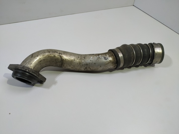 pipe wiring of the intercooler BMW E90 2.0 D 7795304