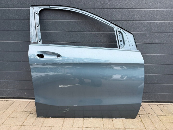 Mercedes-Benz B W246 ajtó jobb eleje elsö