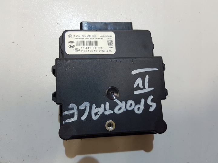 KIA SPORTAGE IV BEDIENTEIL MODUL ECU 95447-3B735