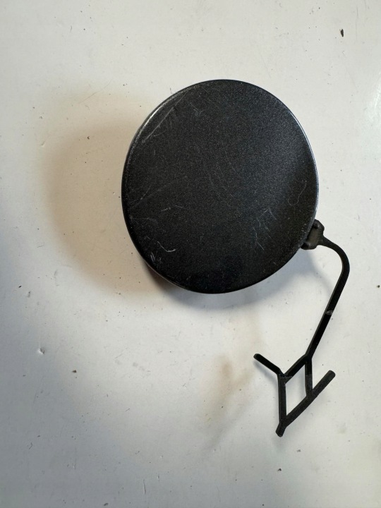 AUDI A6 C7 KOMBI 16r. -> Capuchon couvercle crochet remorquage Pare choc Arrière 4G9807441F