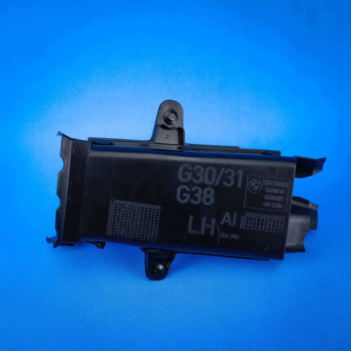 drain air tarczy of brake BMW 5 G30 LCI 51747383851 7383851 59km