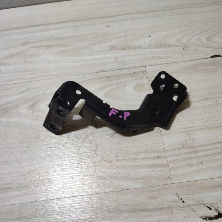 Supporto motore staffa fissaggio Jaguar F-Pace G4D39L456AD