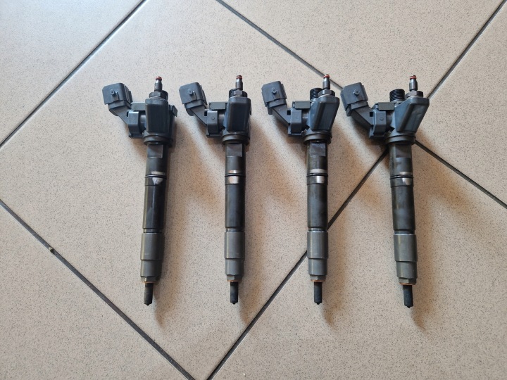 Injecteur Injecteurs VOLVO XC60 XC90 2.0D MILD HYBRID D420T2 31432836