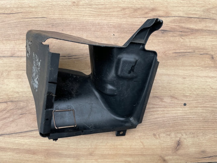 BMW F01 F02 drain intake air left 7184157