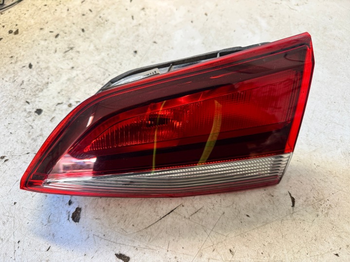 OPEL ASTRA K KOMBI feu du capot droite arrière droit arrière 39077379 EUROPA