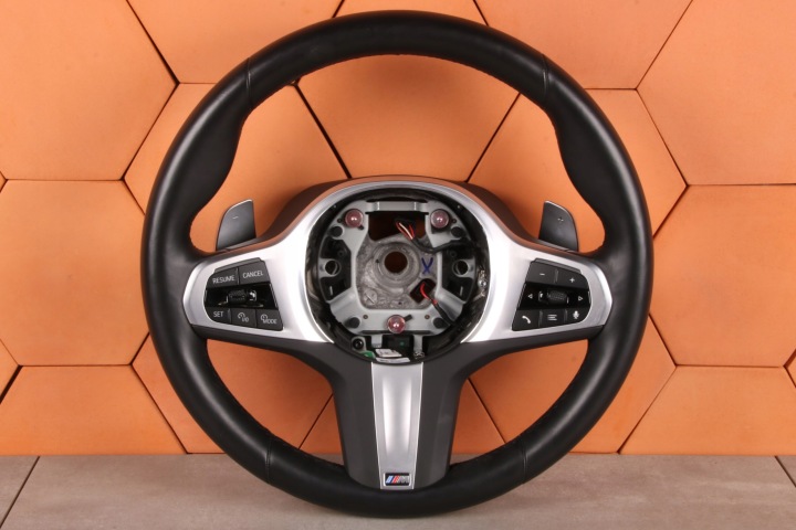 BMW X5 G05 X6 G06 X7 G07 LCI volant m-packet vyhrievaná s radením WIBRACJA