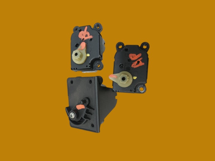mini motor of the heating KPL 3SZT 38236UA Mercedes S-klasa IV (1998-2005) W220