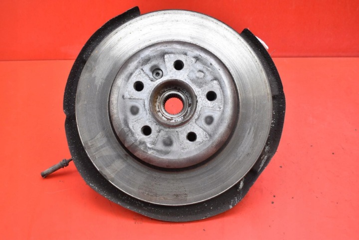 swing of the pivot right rear part 6796099 BMW F11 2.0i 184 KM 09-13