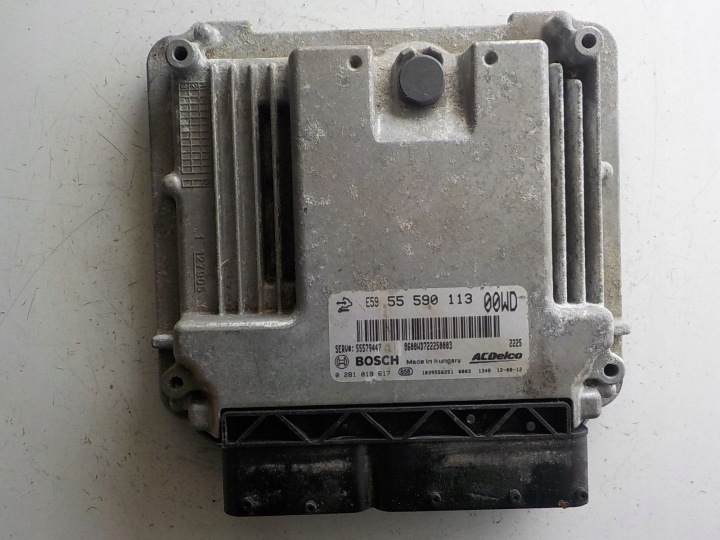 OPEL Computer Bedienteil 0281019617 55590113 00WD