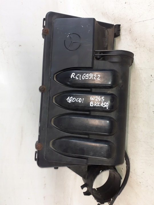 Mercedes-Benz W245 B-Klasa 180 CDI motor cover