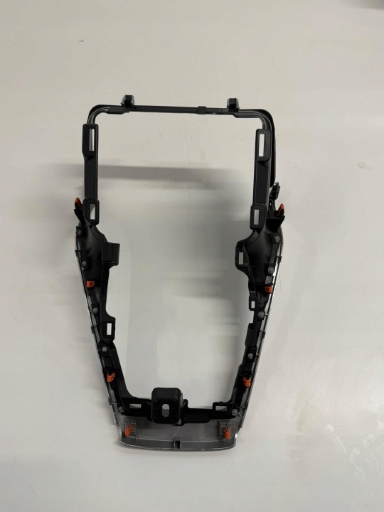 TOYOTA RAV 4 V OBSERVAREA TUNELULUI CENTRAL 8