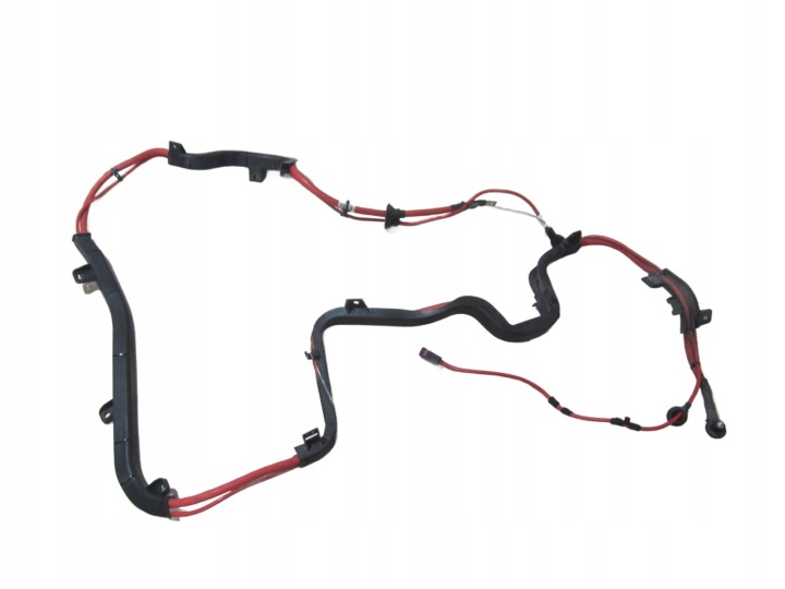 BMW X3 F25 2.0 KABEL vedenie PLUSOWY červený akumulátora 61129283786