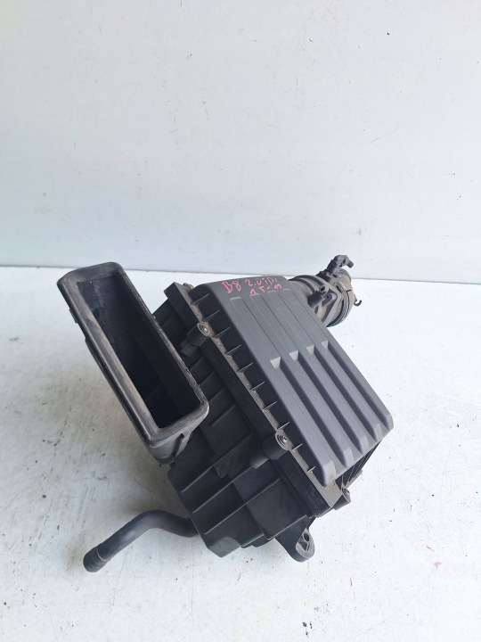 VOLKSWAGEN PASSAT B8 15-19 cover F.air 5Q0129807AA