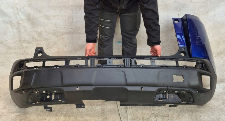 PEUGEOT 3008 II 2 16- Stoßstange heck hinten PDC 9811865077