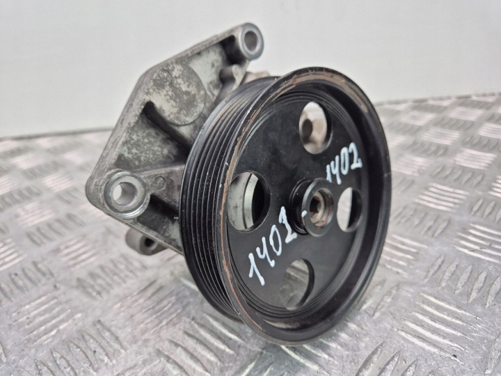 Mercedes E350 W211 272.964 servo čerpadlo A0044663601