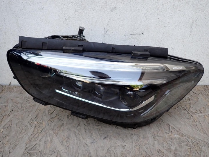 Licht links REFLEKTOR links FULL LED MERCEDES B KLASA 247 2018- A2479061903